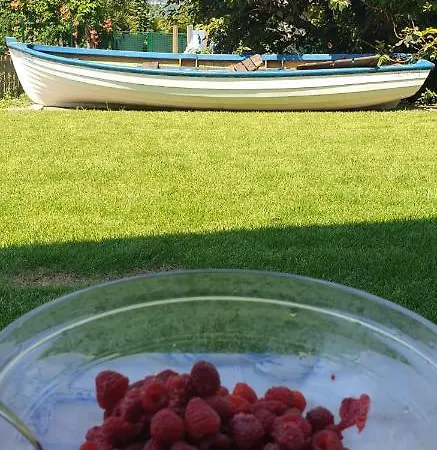 Dom wakacyjny I Laghee Casette Breva E Tivano Lakeside Garden Bike&boat&scooter *