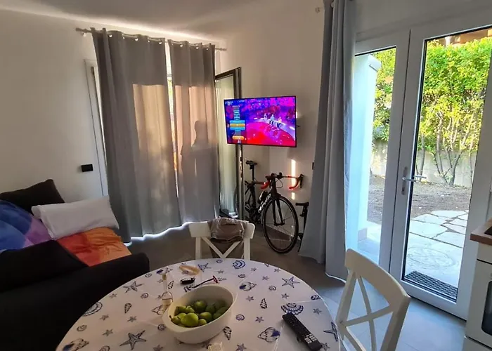 بيت للعطل I Laghee Casette Breva E Tivano Lakeside Garden Bike&boat&scooter كوليكو