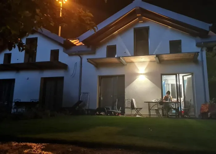 I Laghee Casette Breva E Tivano Lakeside Garden Bike&boat&scooter بيت للعطل